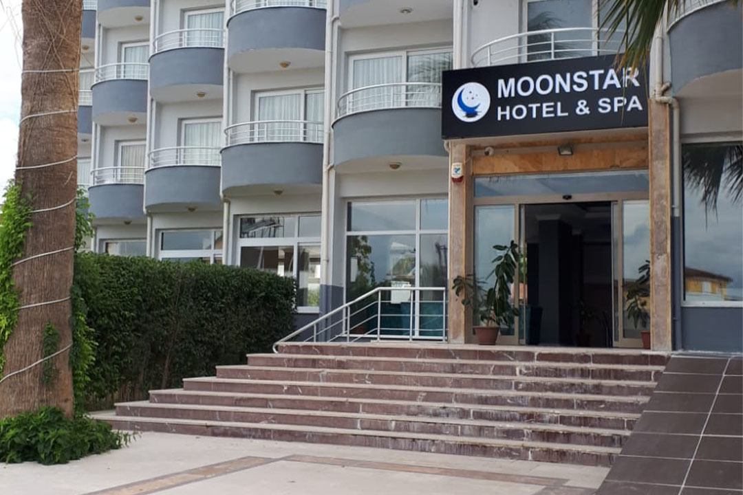 Moonstar Hotel