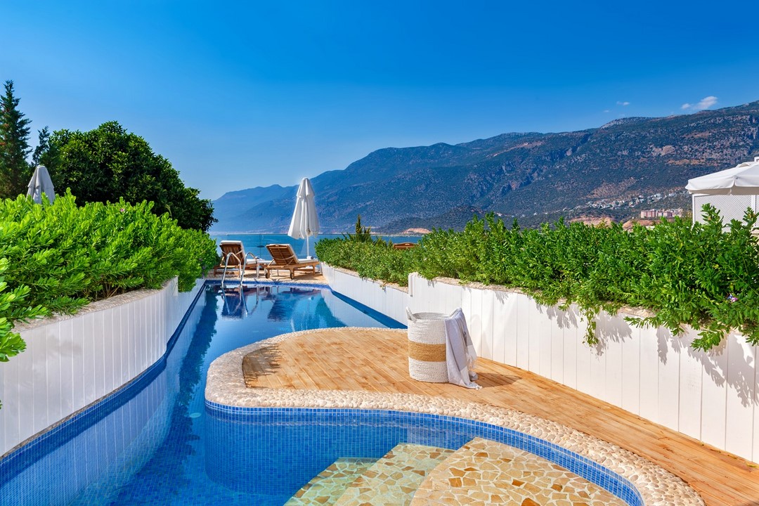 Peninsula Gardens Hotel