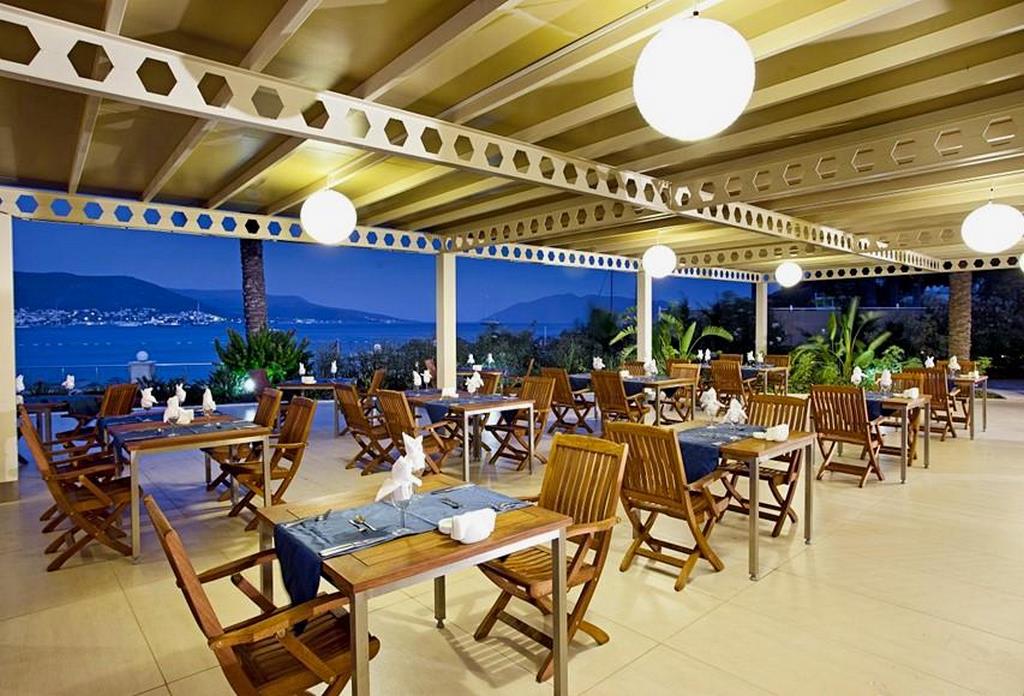 Salmakis Beach Resort Spa